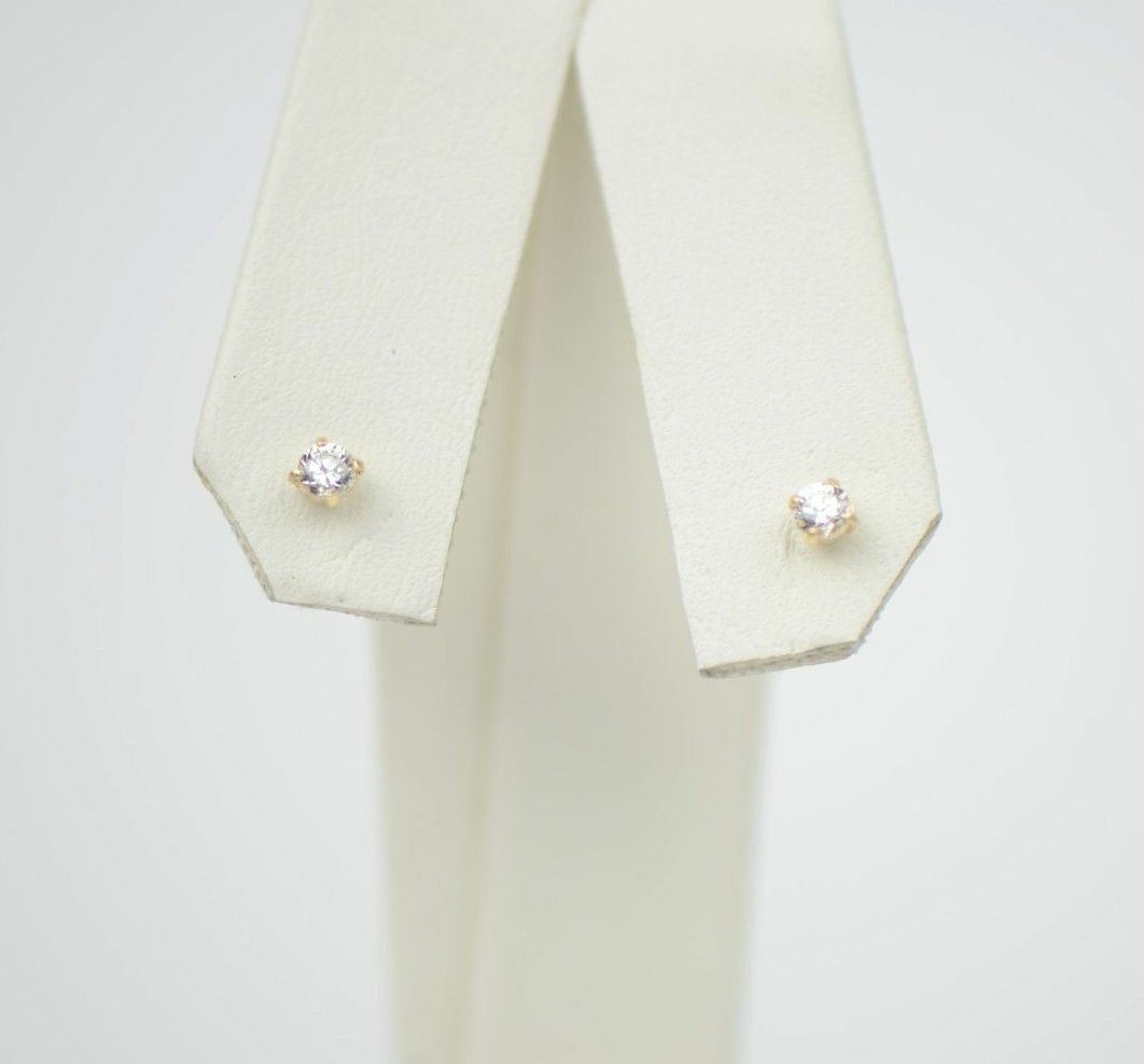 CZ Stud Earring Round cut in 14k yellow gold Screw back