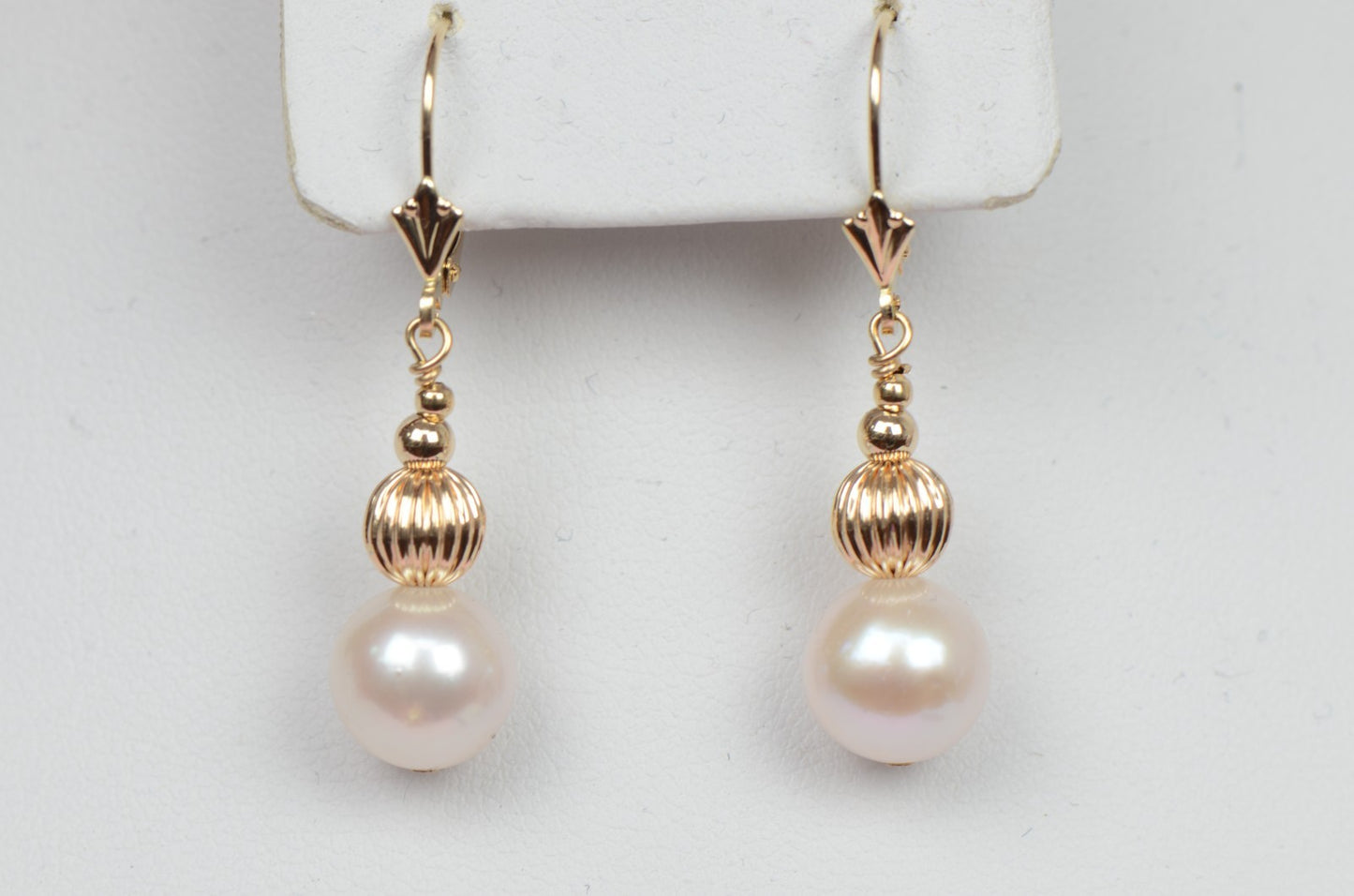 14k Yellow Gold Charming Genuine White Pearls Necklace, Bracelet, Earrings Set