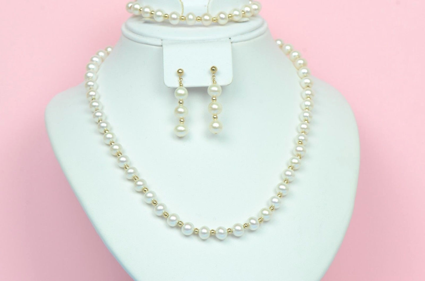 14K Yellow Gold Natural White genuine Pearl Necklace, Bracelet, Earrings Set