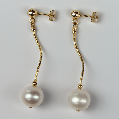 14K Yellow Gold Beautiful Freshwater Pearl  Necklace Set for Women