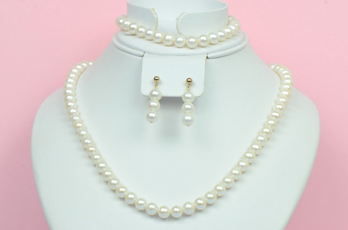 14k Yellow Gold Genuine White Pearls 3pcs Set: Necklace, Bracelet, Earrings