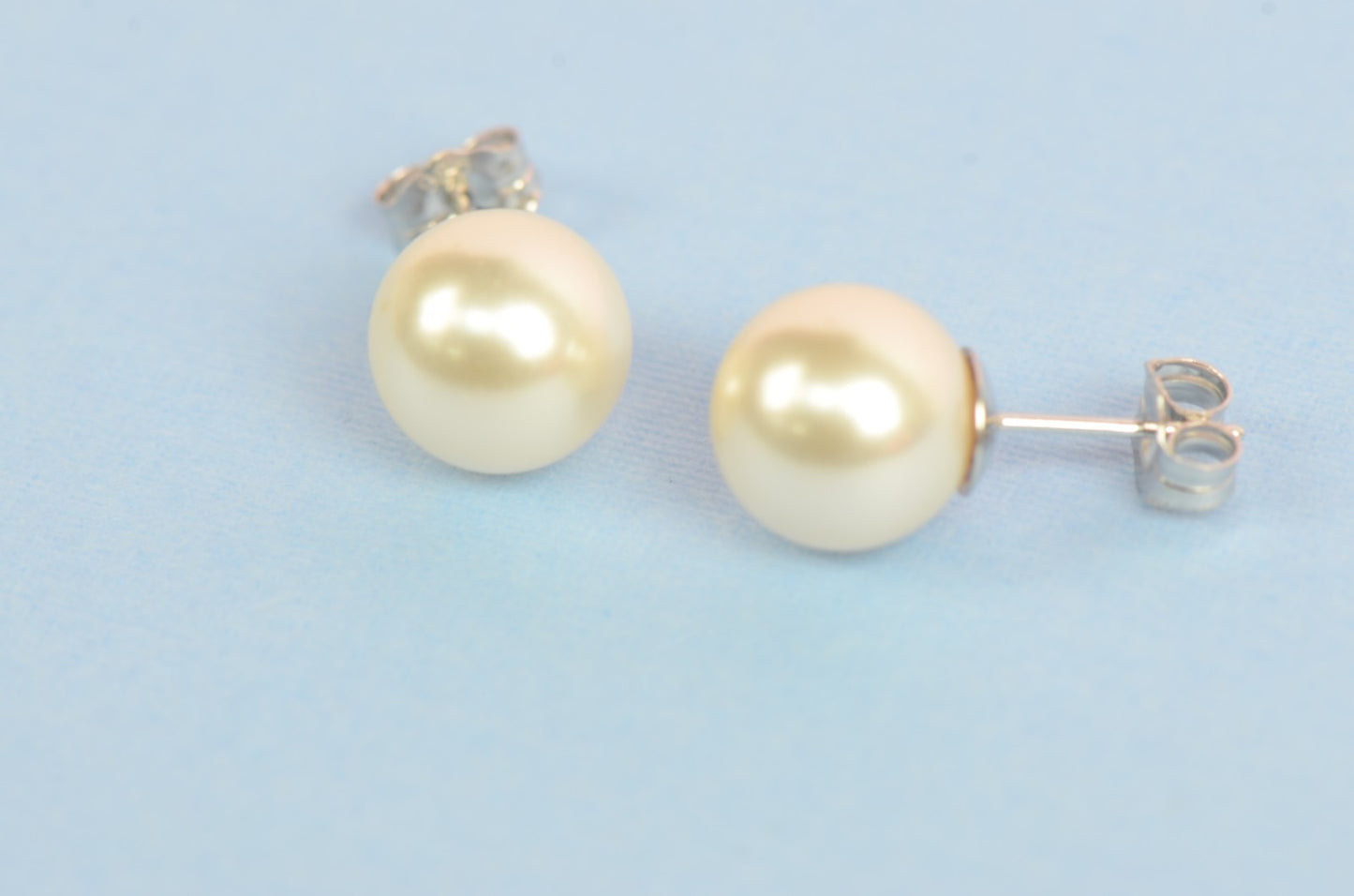 Swarovski white Pearls Sterling Silver earrings 9MM