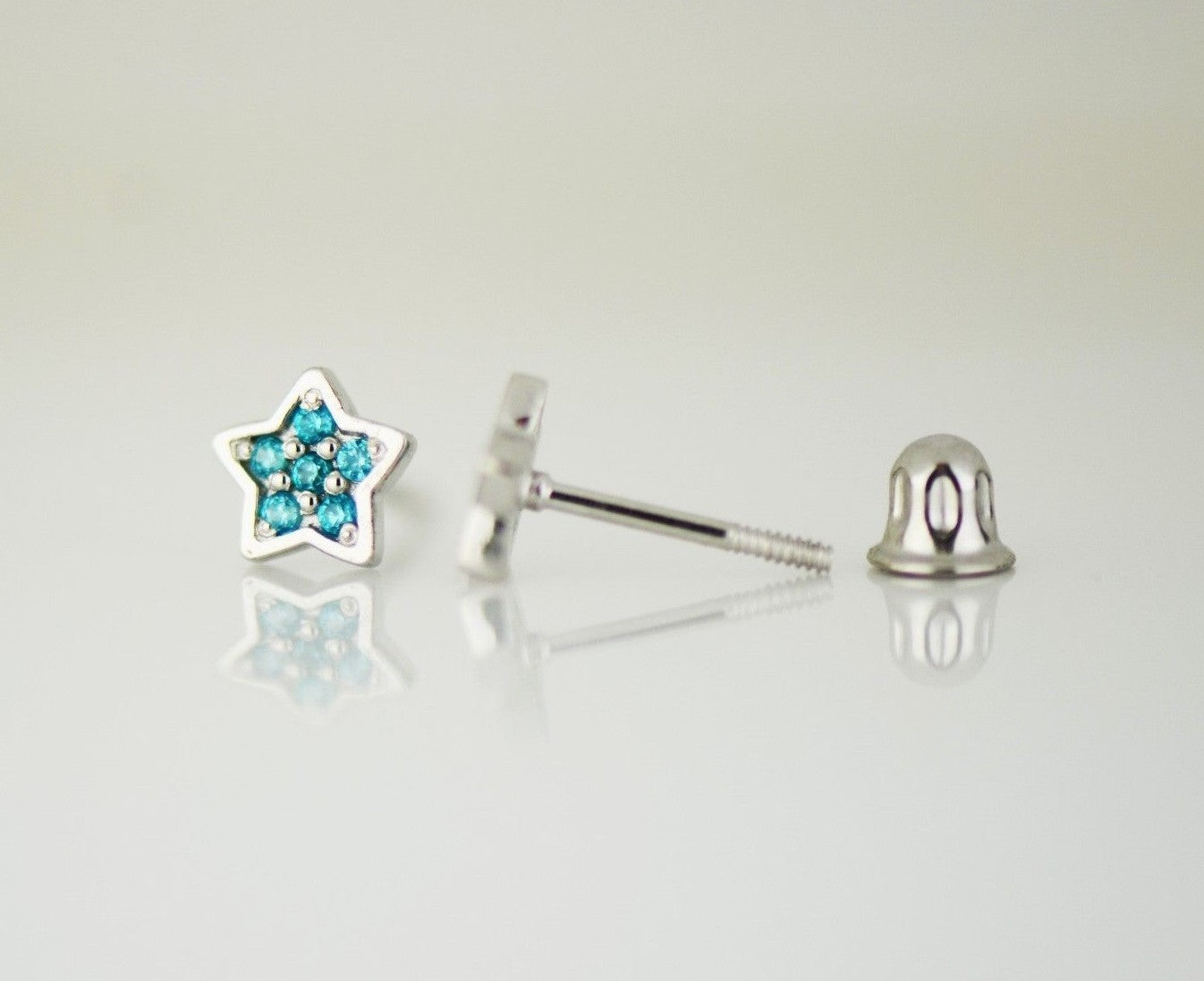 14k White Gold CZ Star Stud Earrings