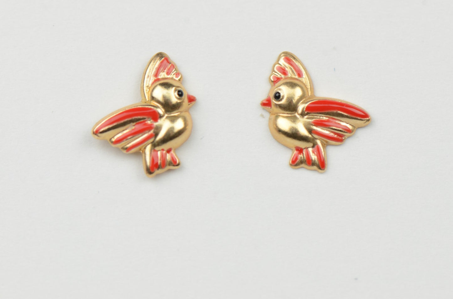 14k Yellow Gold Beautiful Enamel Bird Baby Earrings, Screw Back