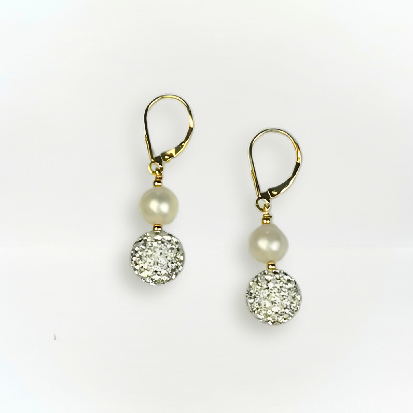 14K Yellow Gold Beautiful Freshwater Pearl Set with Czech Crystal for Women
