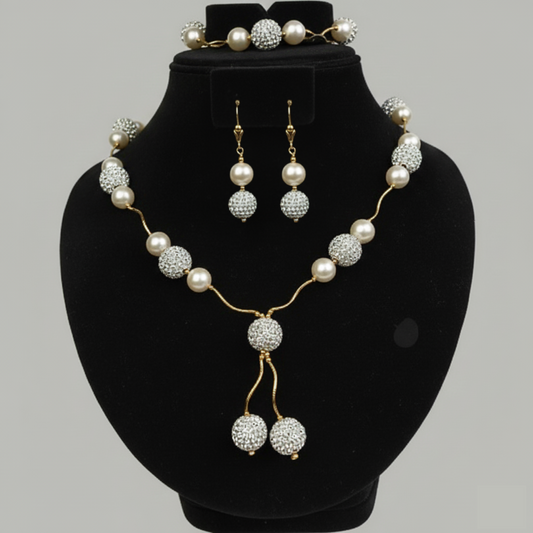 14K Yellow Gold Beautiful Freshwater Pearl Set with Czech Crystal for Women