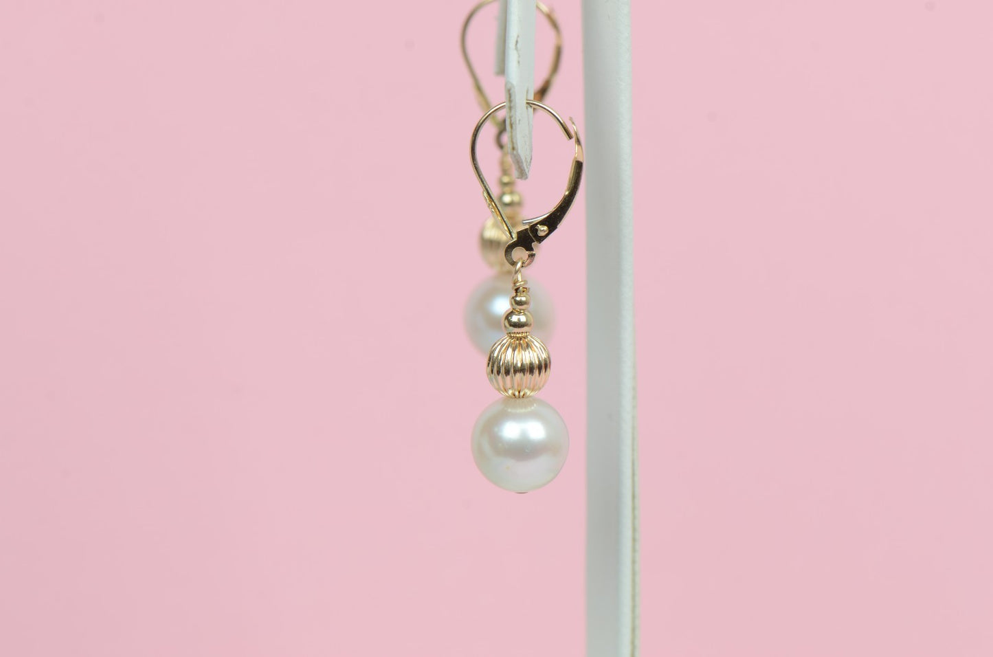 14k Yellow Gold Charming Genuine White Pearls Necklace, Bracelet, Earrings Set