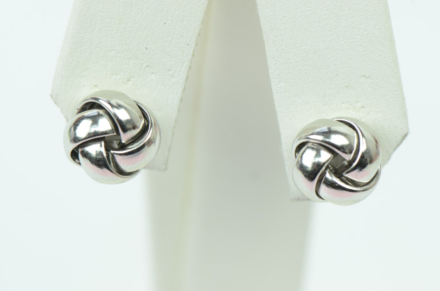 925 Sterling Silver Love Knot Stud Earring