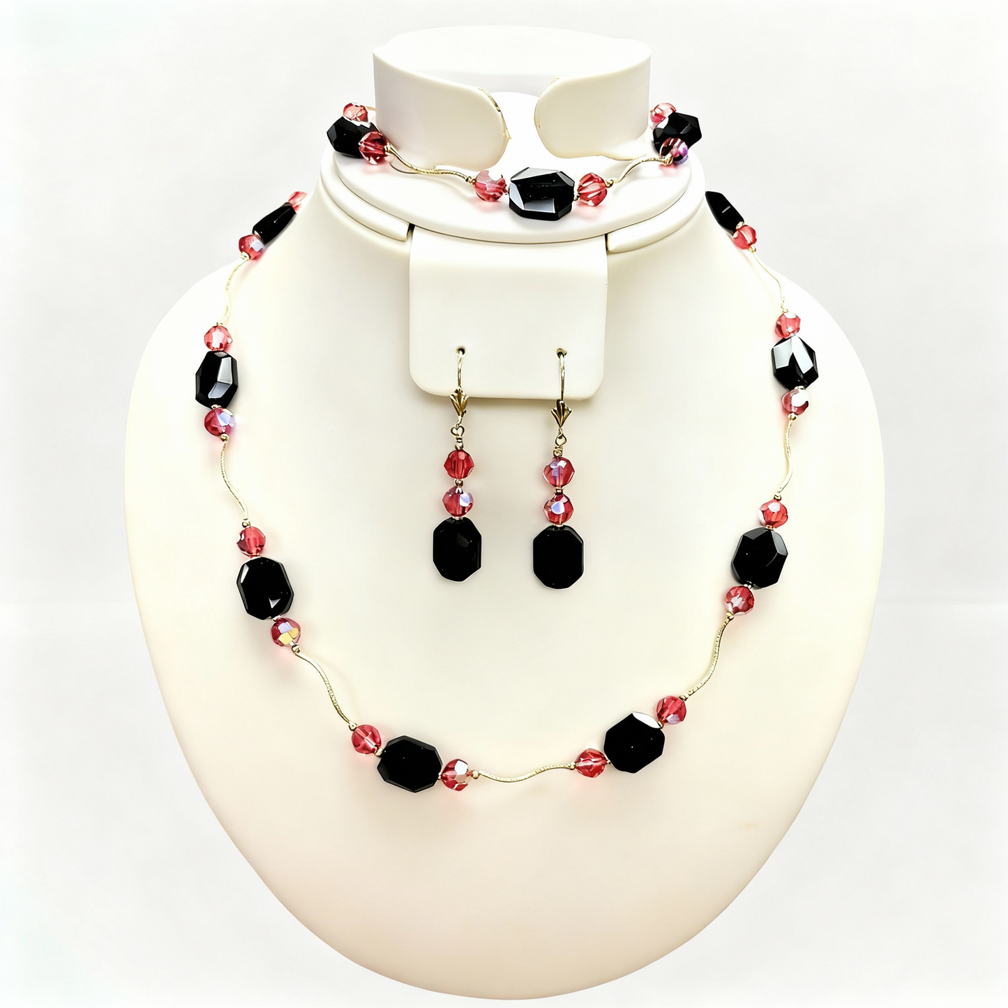 14K Necklace Set made with crystals from Swarovski for Women