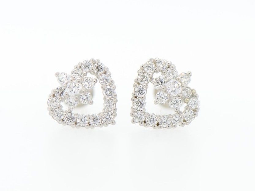 14K White Gold Heart Shape CZ Stud Earrings