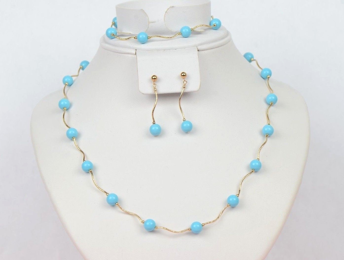 14k Yellow Gold Turquoise beads 3pcs Set: Necklace, Bracelet, Earrings