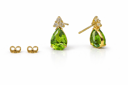 14k Yellow Gold Pear Shape Stud Earrings