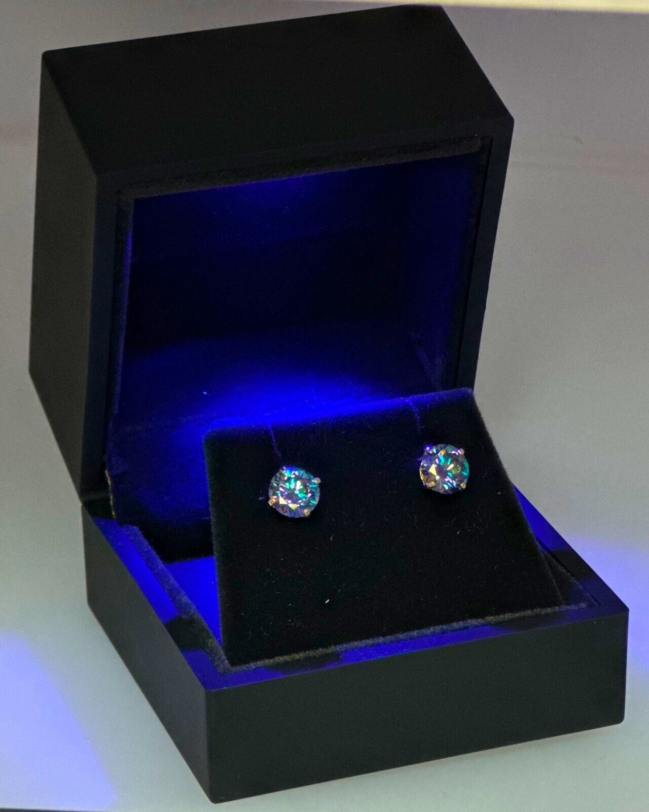 14K Gold GRA CertifiedD-VVS1 Rainbow Blue Moissanite ScrewBack Stud Earrings