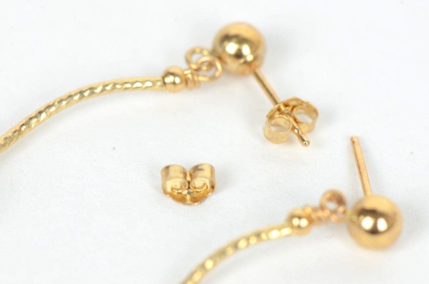 14k Yellow Gold Peach Coral 3pcs Set: Necklace, Bracelet, Earrings