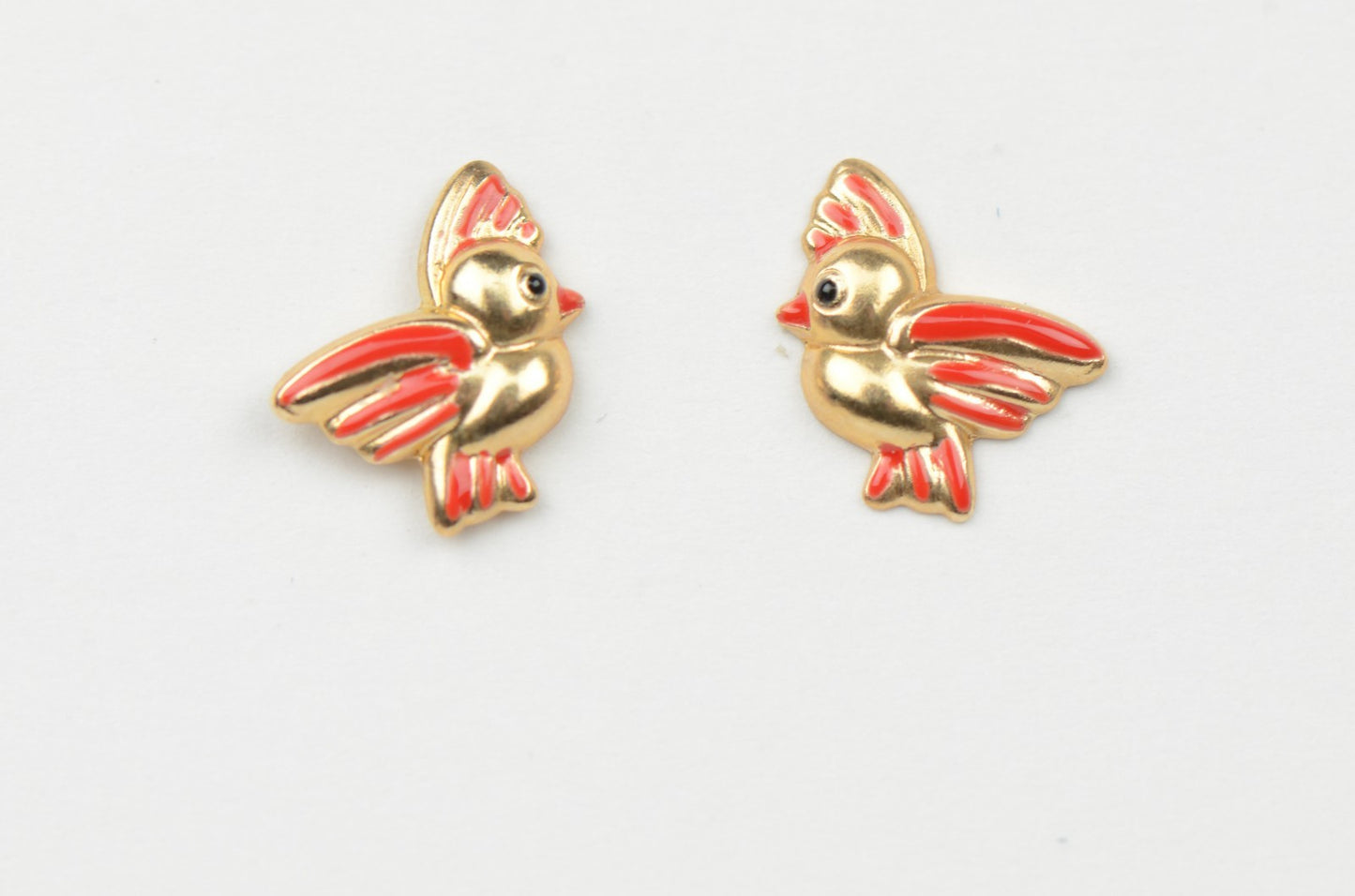 14k Yellow Gold Beautiful Enamel Bird Baby Earrings, Screw Back