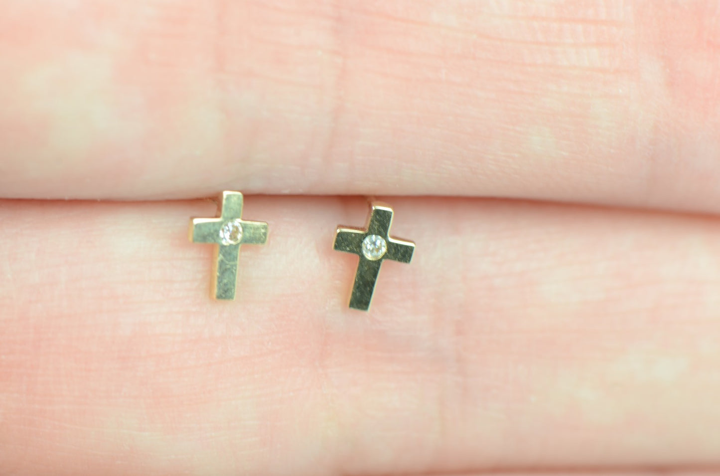 14K Yellow or White Gold Cubic Zirconia CZ Cross Earrings