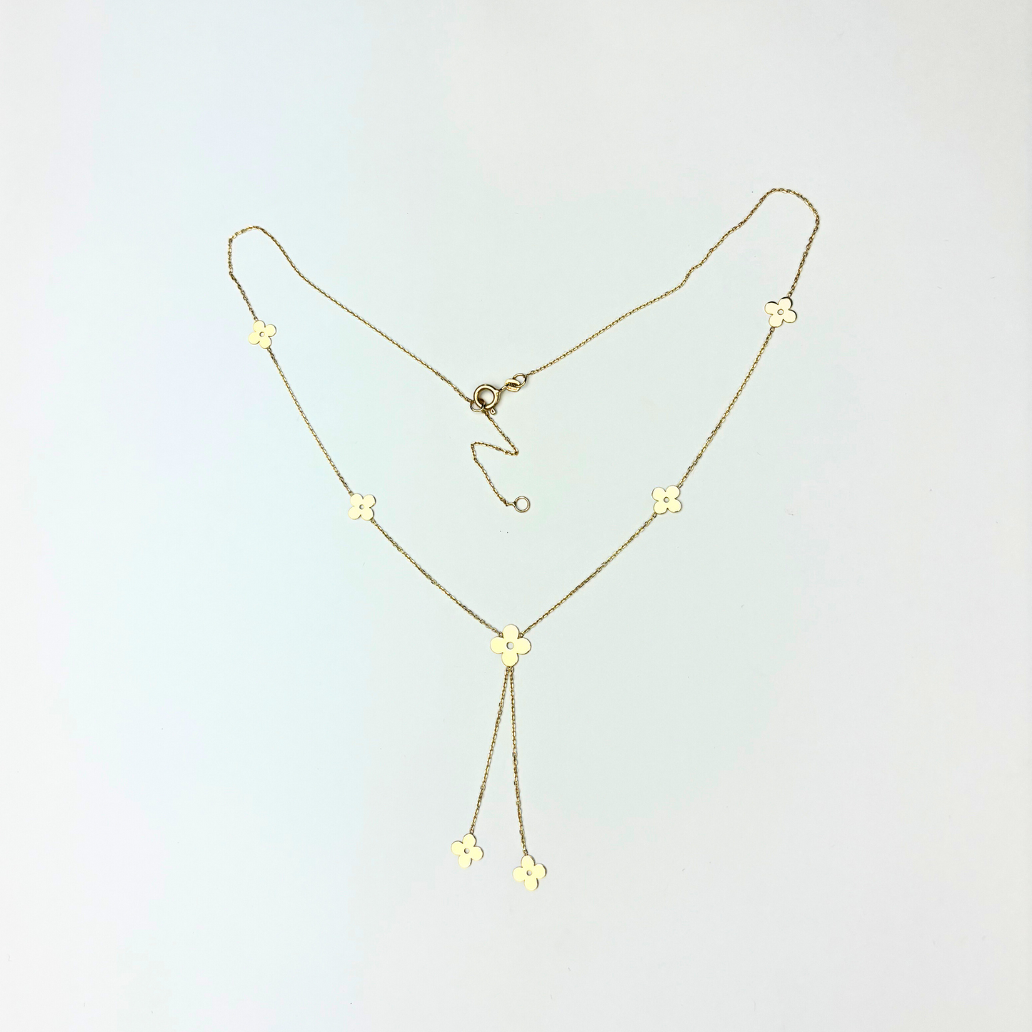 14k Yellow Gold Beautiful  Clover Necklace for Women