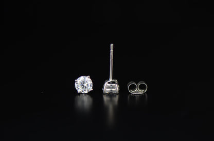 .925 Sterling Silver Round Cut Cubic Zirconia Basket Setting Style Stud Earrings