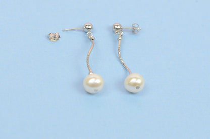 14k White Gold Charming Genuine White Pearls Set: Necklace, Bracelet, Earrings