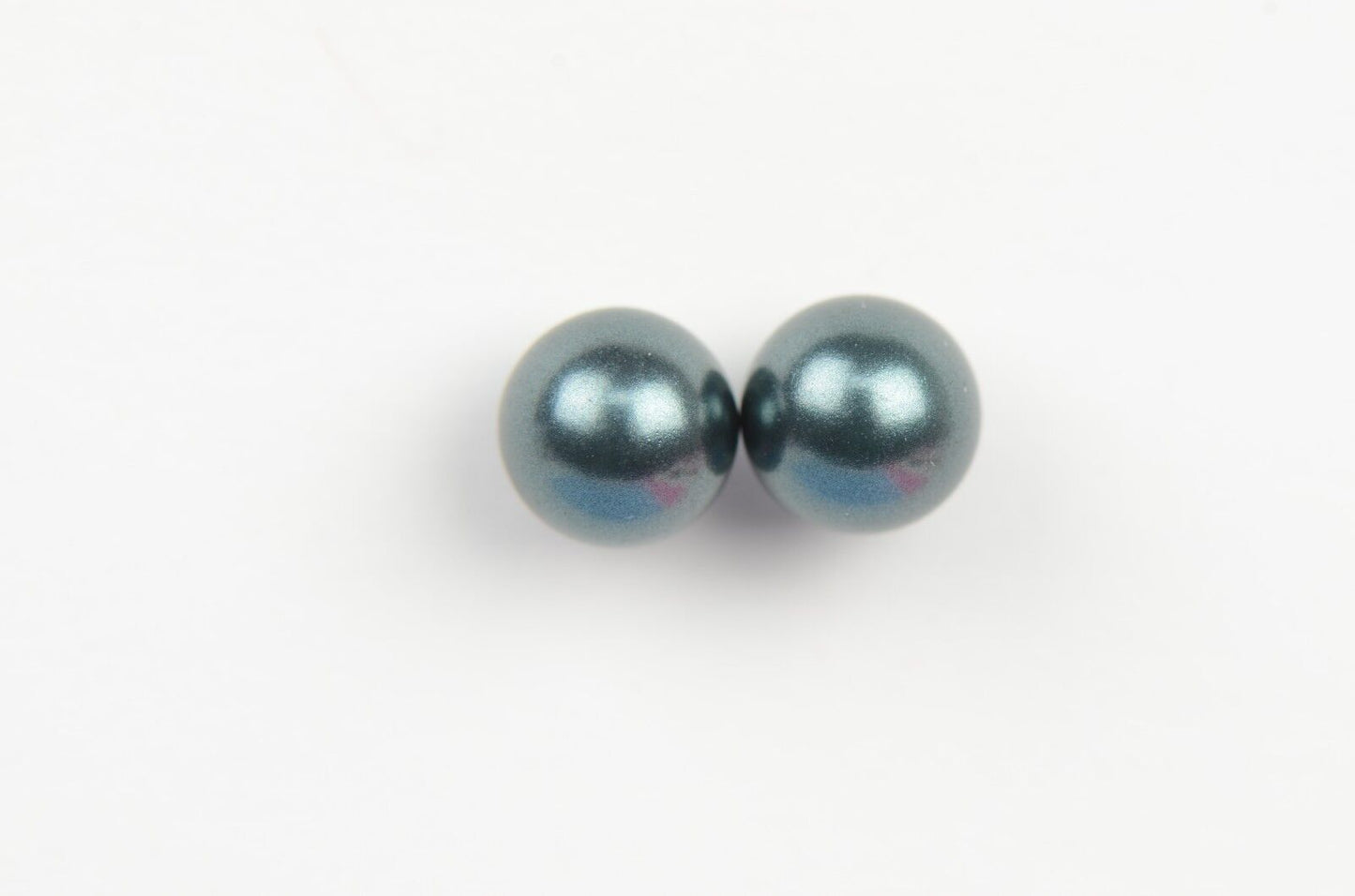 Sterling Silver 925 Stud Pearls Earrings With Swarovski handmade Pearls