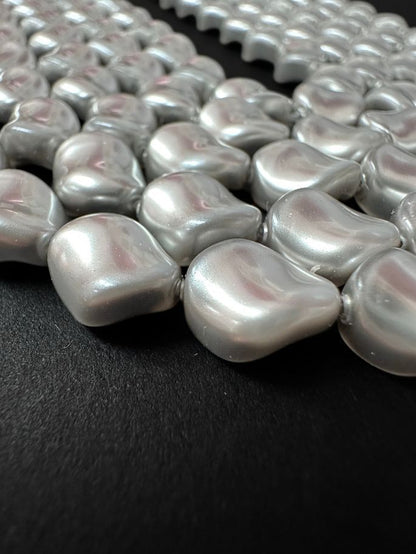 Curve Twist Bead Swarovski Crystal Pearls Light Grey 9x8mm