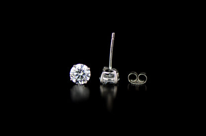 .925 Sterling Silver Round Cut Cubic Zirconia Basket Setting Style Stud Earrings